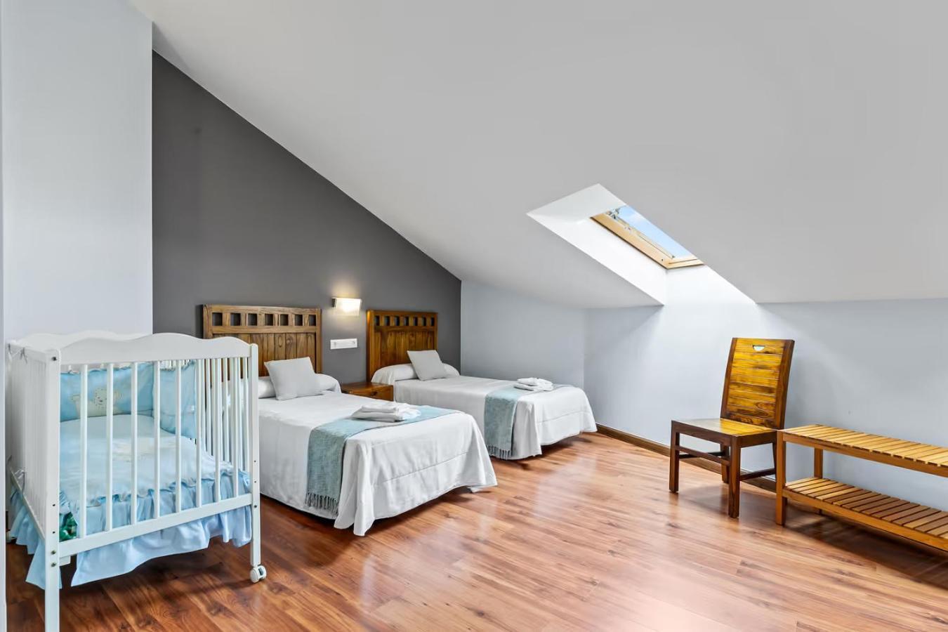 Apartamentos Turisticos As Cetareas Rinlo Szoba fotó