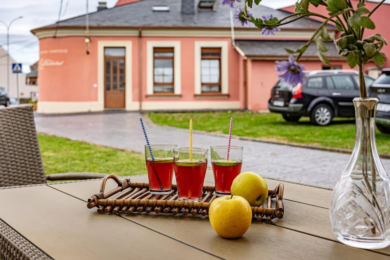 Apartamentos Turisticos As Cetareas Rinlo Kültér fotó