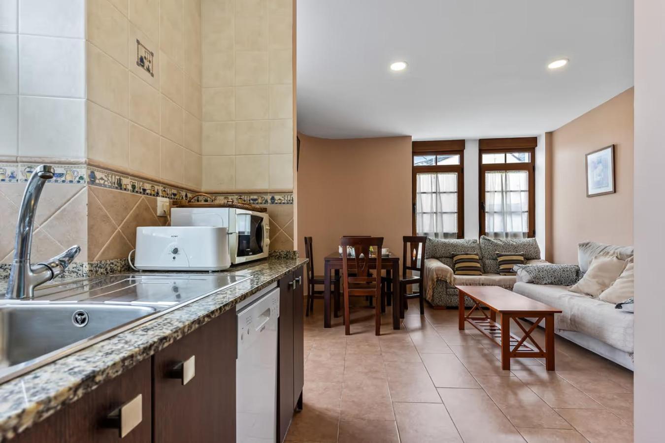 Apartamentos Turisticos As Cetareas Rinlo Szoba fotó